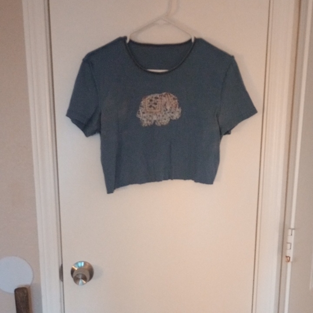 Elephant Graphic Blue Crop Top